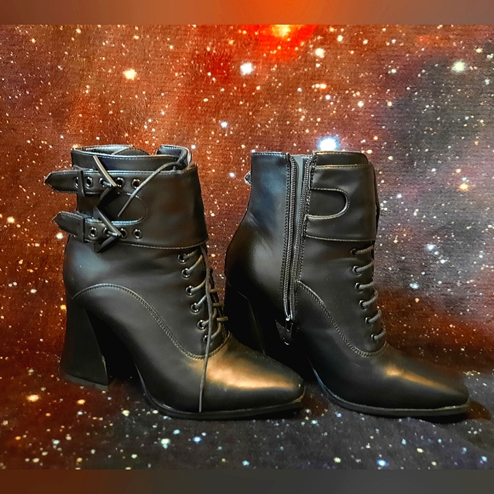 LAMODA Dolls Kill older rare Goth flared buckle Heel Booties witchy Halloween